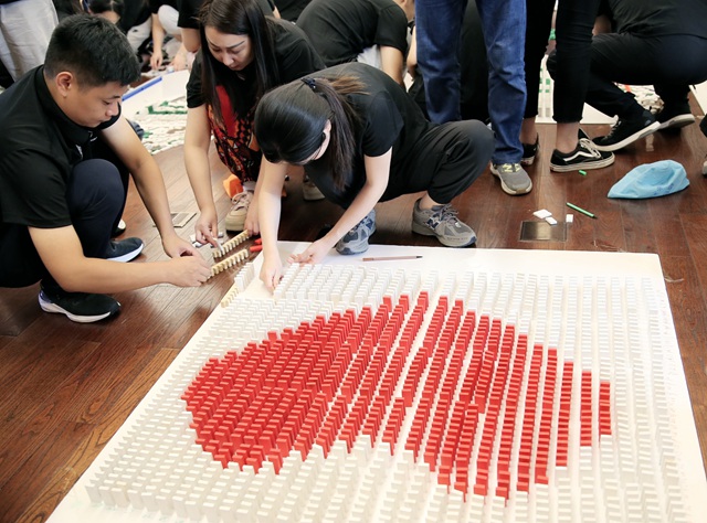 �����Z����